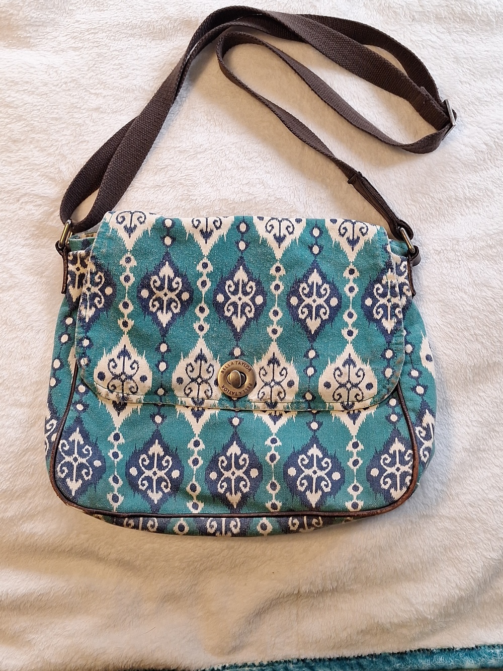 Bella Taylor Blue Geometric Design Side Slung Purse